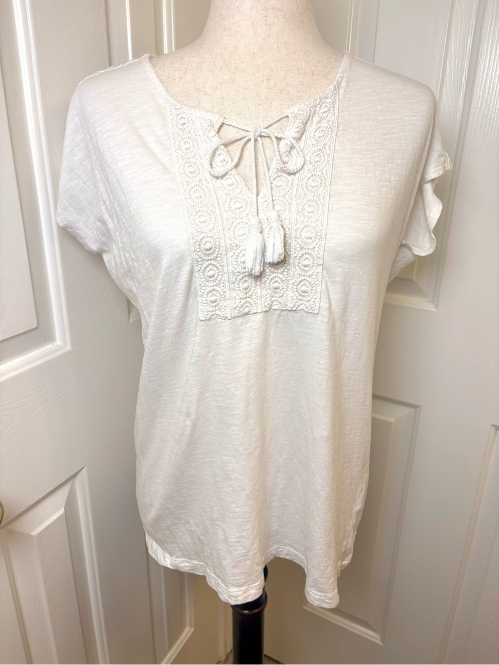 Chelsea & Theodore White Lace Trim Tassel Boho Top Organic Cotton Size Small